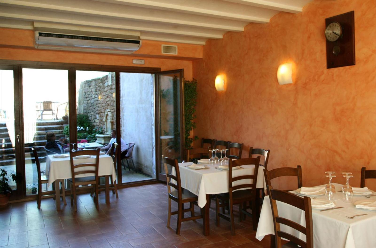 Hostal La Fuente Buera Exterior foto