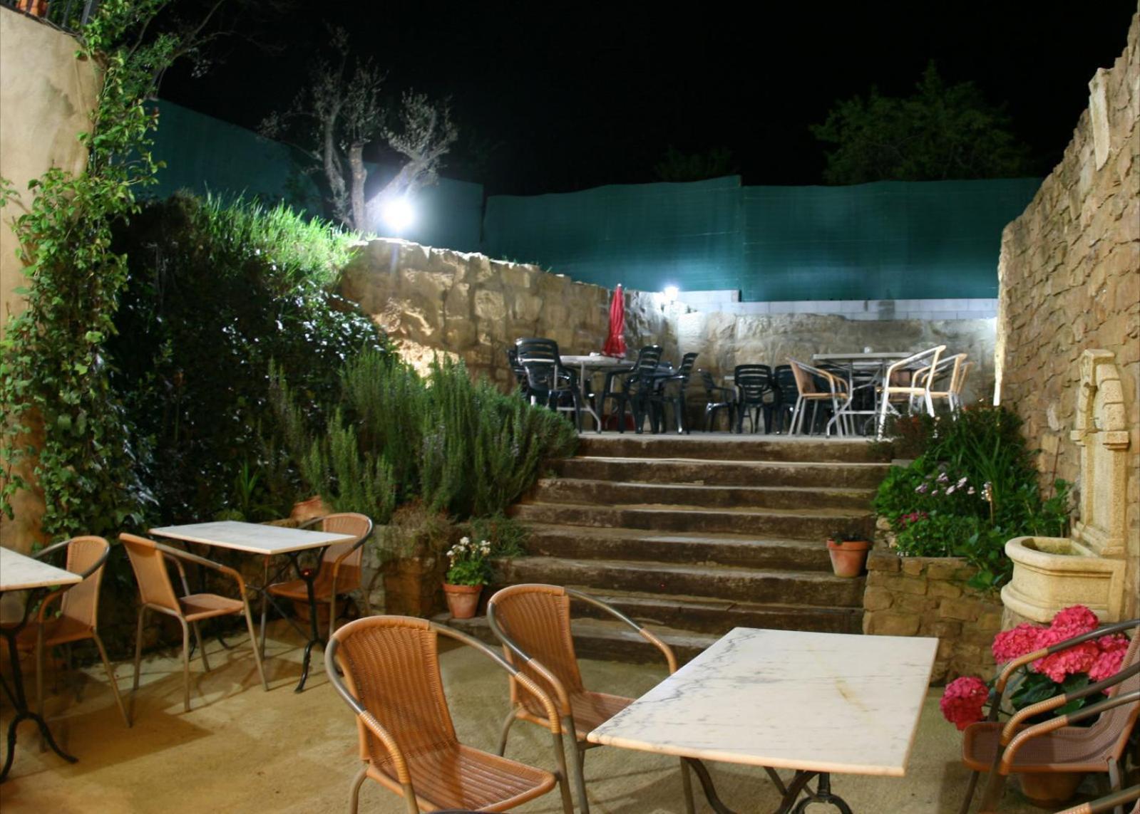 Hostal La Fuente Buera Exterior foto